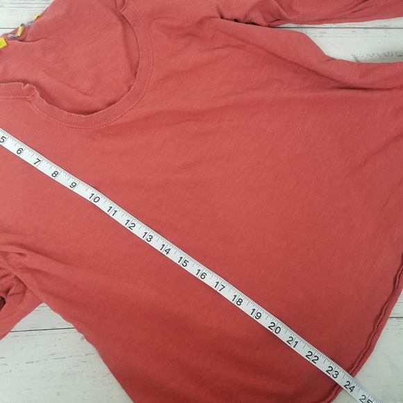 Anthropologie Little Yellow Button Farrier tee - Picture 6 of 7